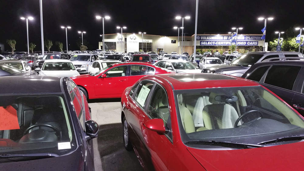 Let Your Outdoors Become a Showroom Let Your Outdoors Become a Showroom